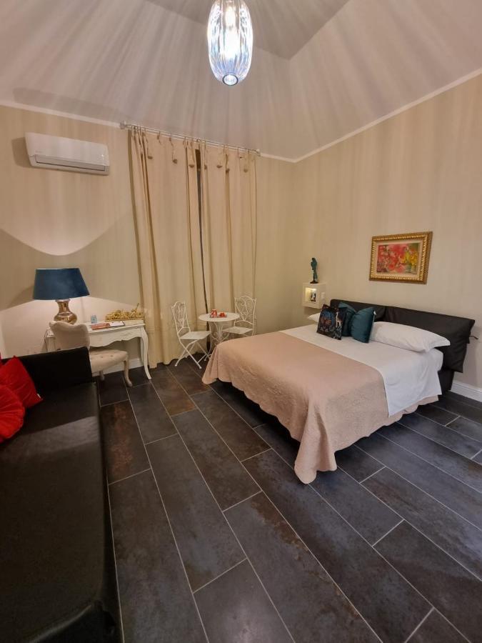 Ex Voto Guest House Napoli Bagian luar foto