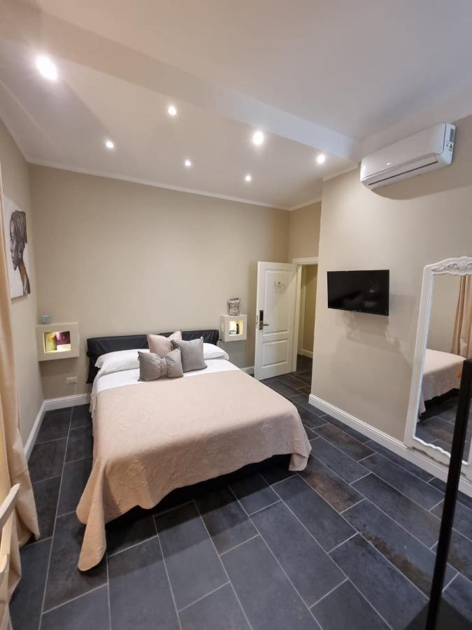 Ex Voto Guest House Napoli Bagian luar foto