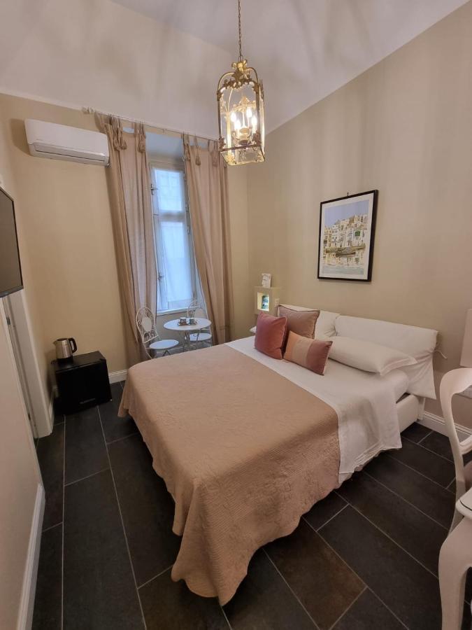 Ex Voto Guest House Napoli Bagian luar foto